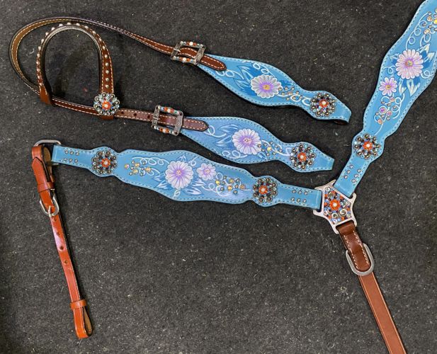 Klassy Cowgirl Argentina Cow Leather Louis Vuitton One Ear Headstall and  Breast Collar Set.